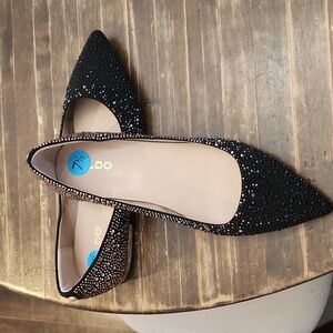 Rhinestone pointed toe flats